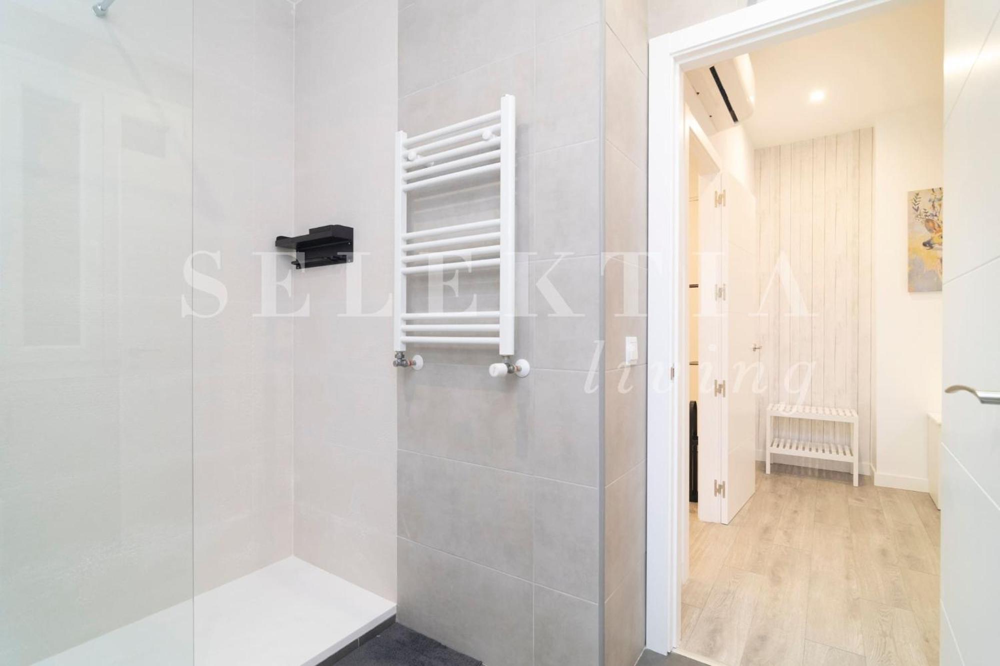 Castellana Suites Madryt Zewnętrze zdjęcie
